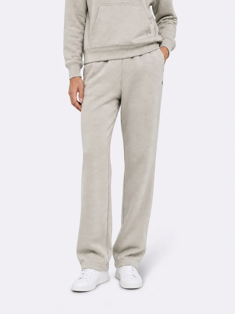 Divine Fleece Oversized Straight-Leg Sweatpant | Parchment