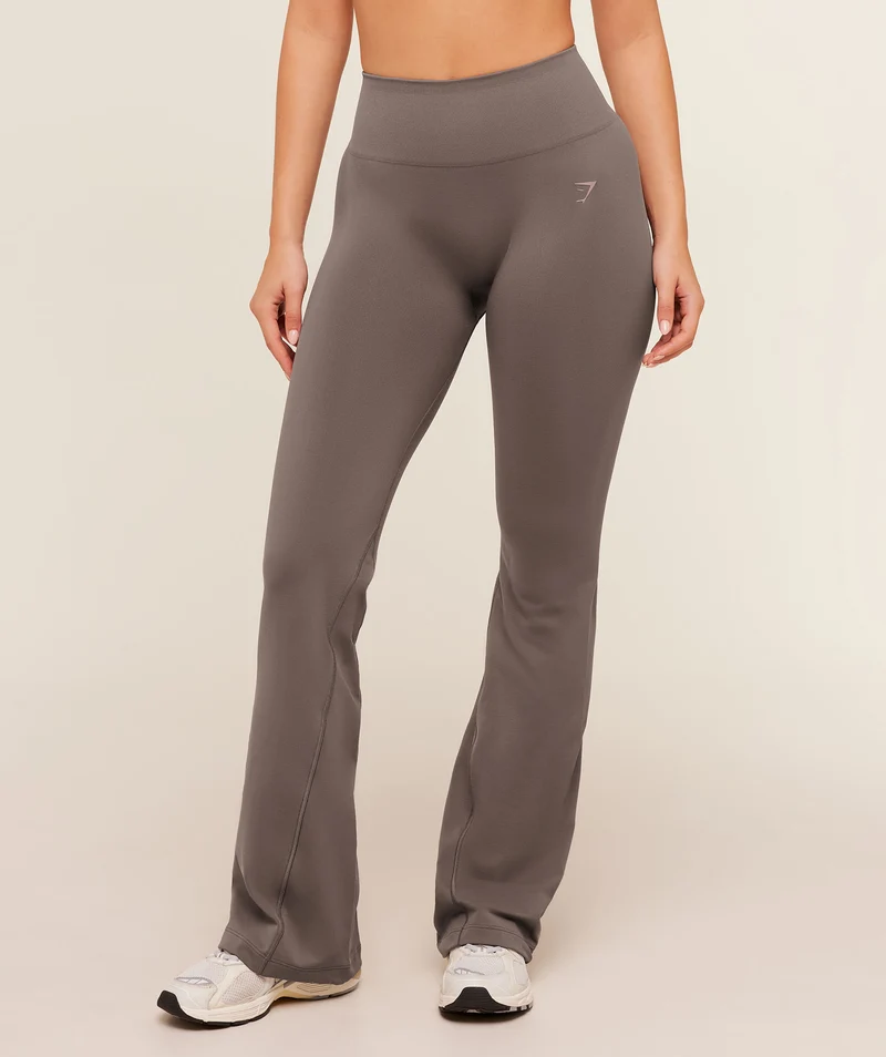 Gymshark Soft Sculpt Flared Leggings - Cool Brown