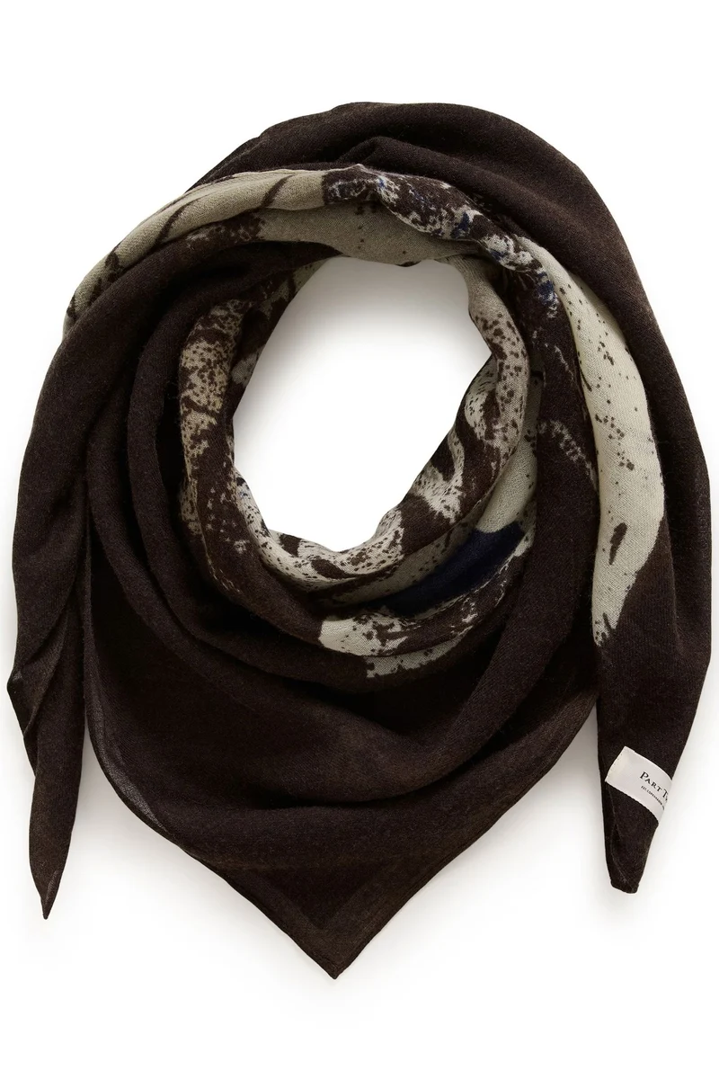 Felisiapw Scarf
