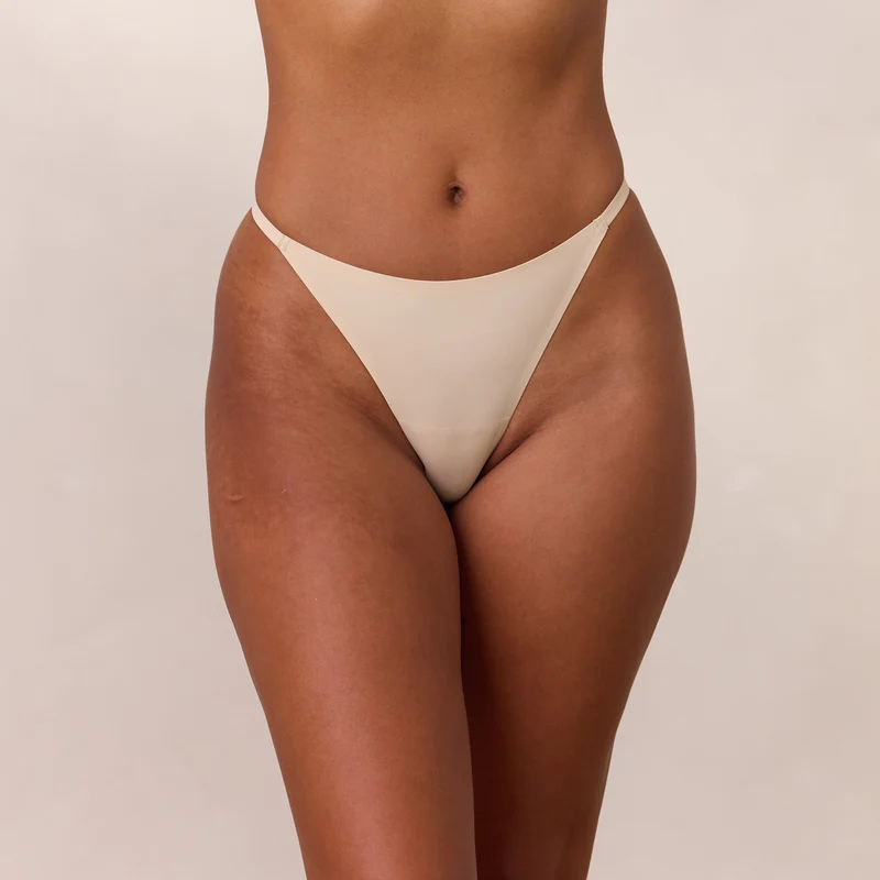 Everyday Form G-String - Vanilj