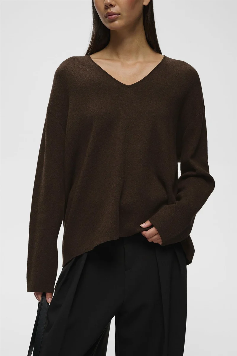 Tildaiw V-Neck