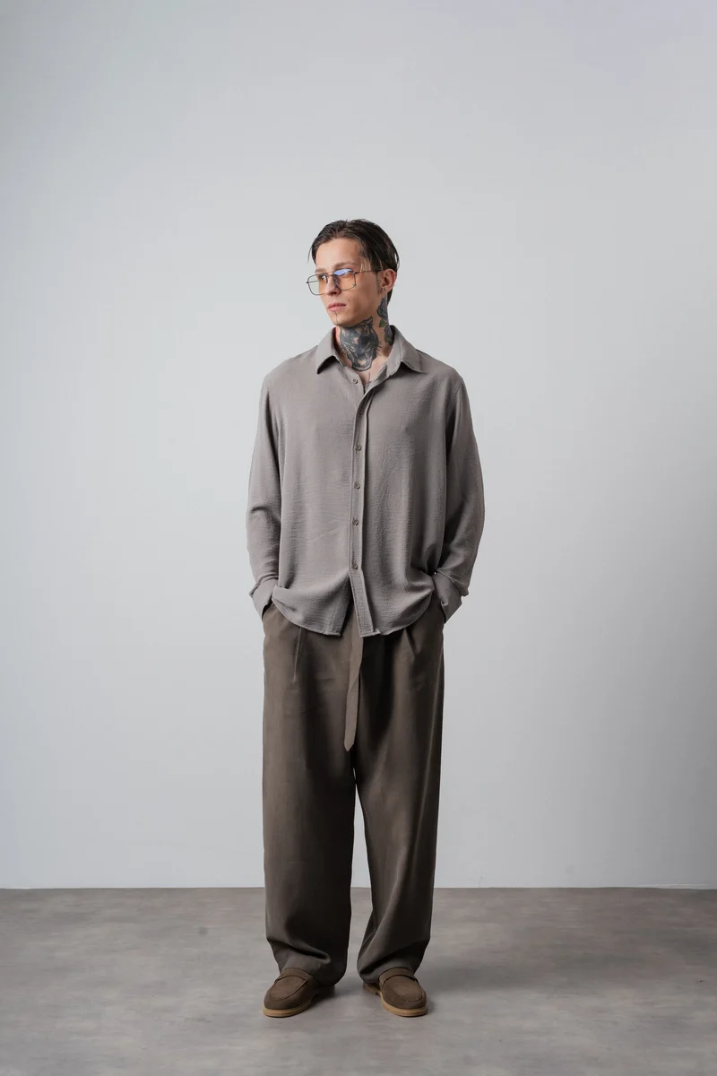 Men's Embroidered Long-Sleeve Aerobin Oversize Shirt in Ash Gray