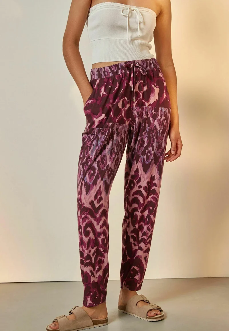 Trousers-purple