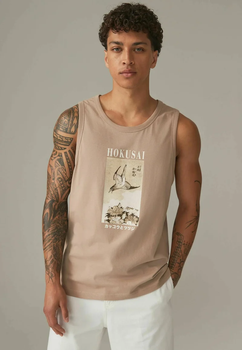 Hokusai Licence - Regular Fit Top