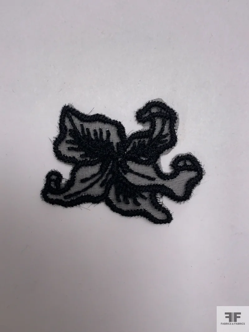 Small Lily Embroidered Organza Applique Set - Black