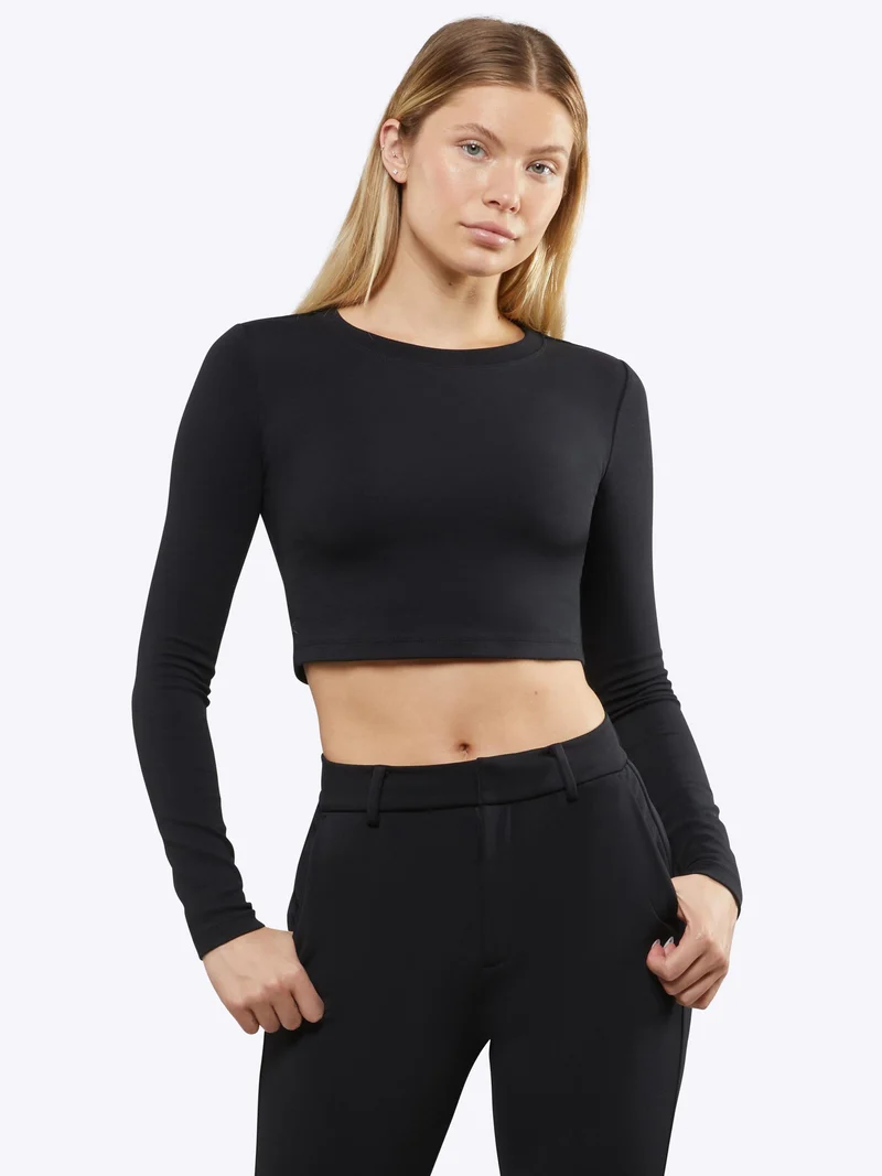 Long Sleeve Tomboy Tee Cropped | Black Slim-fit Tomboy-Cotton™