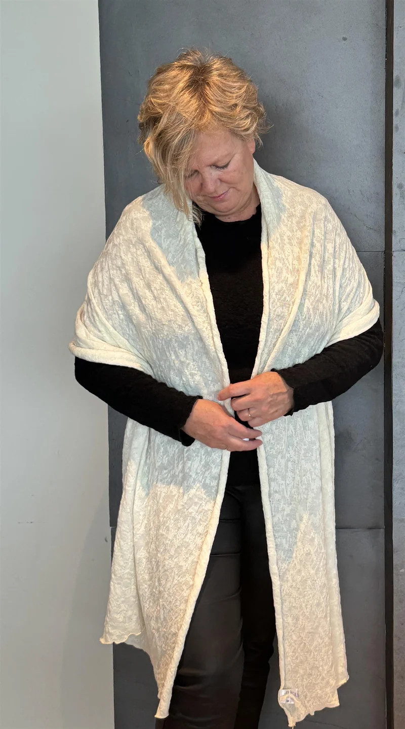 Store Skjerf 1503 i Bubble Merino Ull Raw White