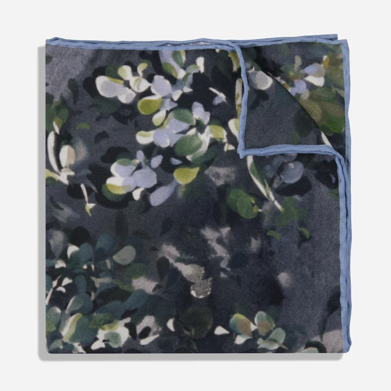 Kelly Ventura x The Tie Bar Boxwood Floral Black Pocket Square