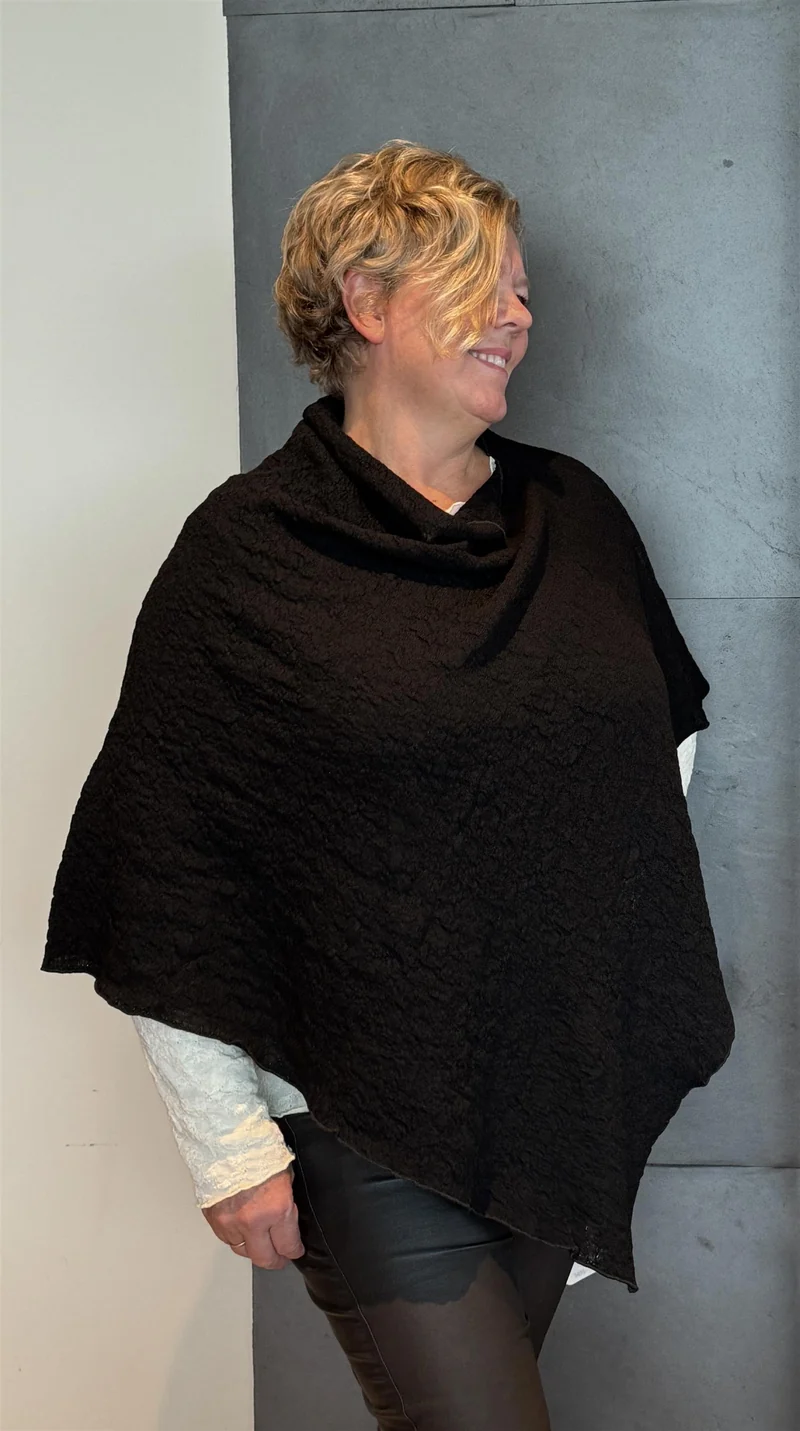 Poncho Small i Bubble Merino Ull