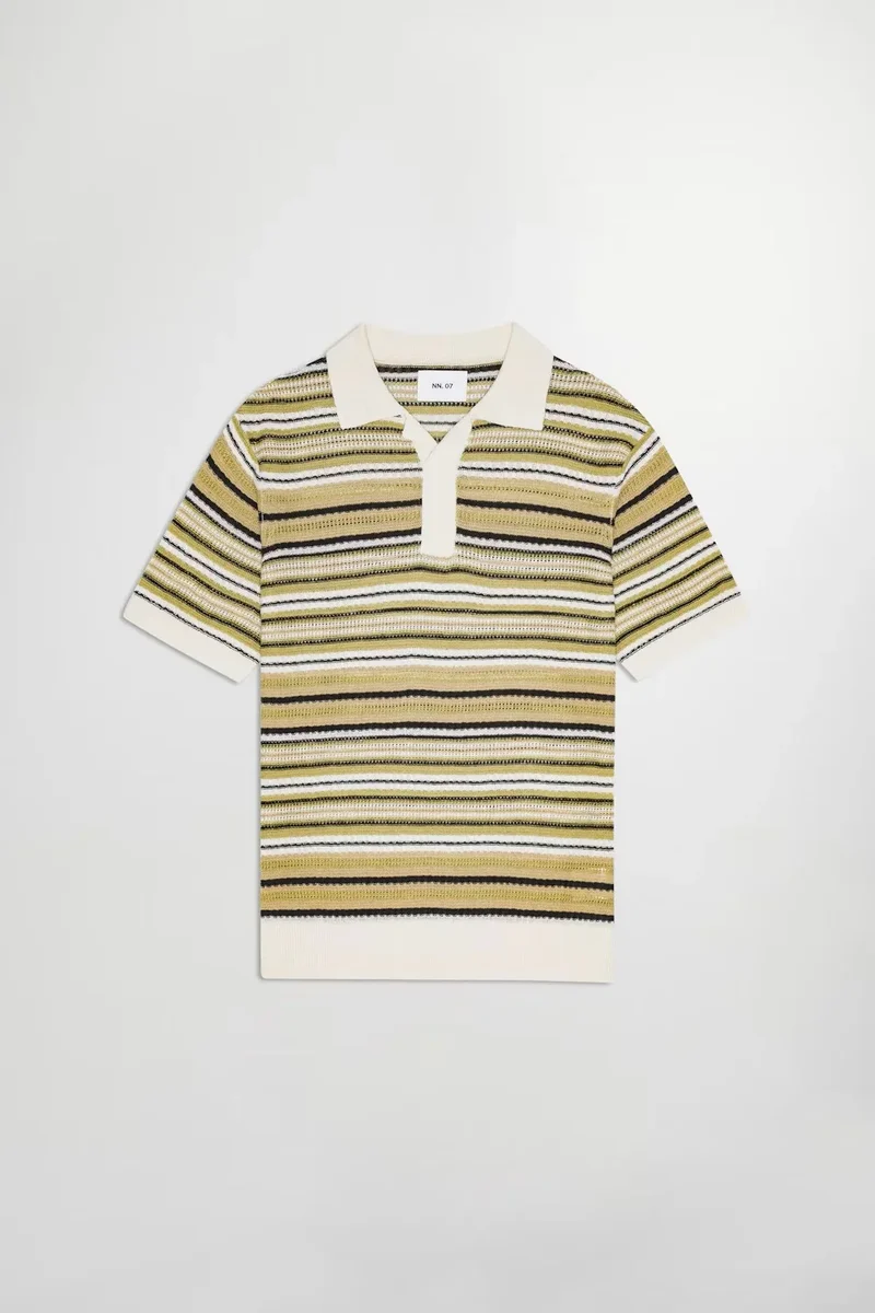 Noam 6689 - 373 Evergreen