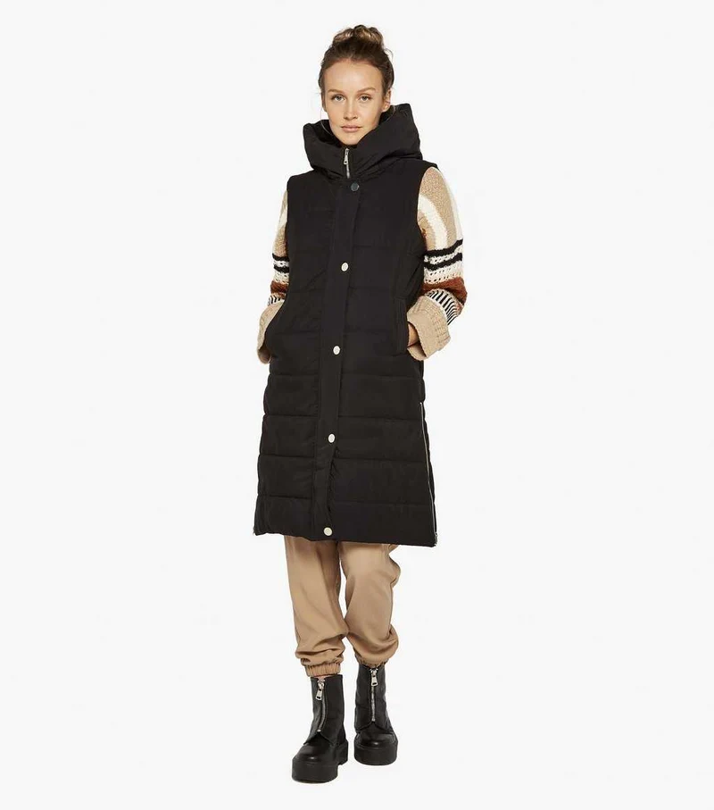 Black Padded Long Hooded Gilet