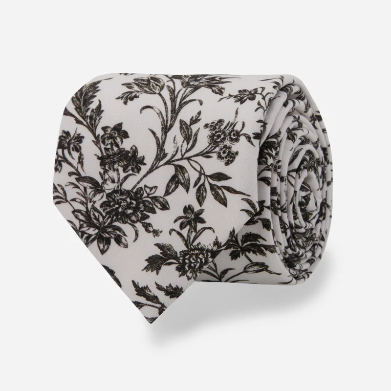 Laura Ashley x The Tie Bar Amberley Quilt White Tie