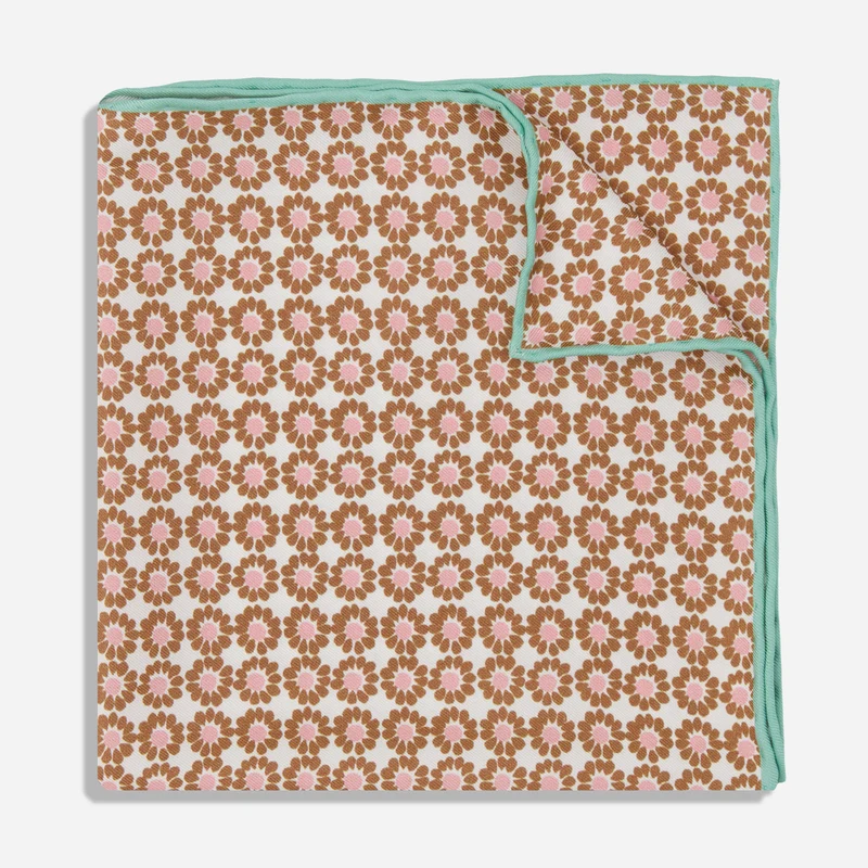 Laura Ashley x The Tie Bar Fab Daisy Caramel Pocket Square