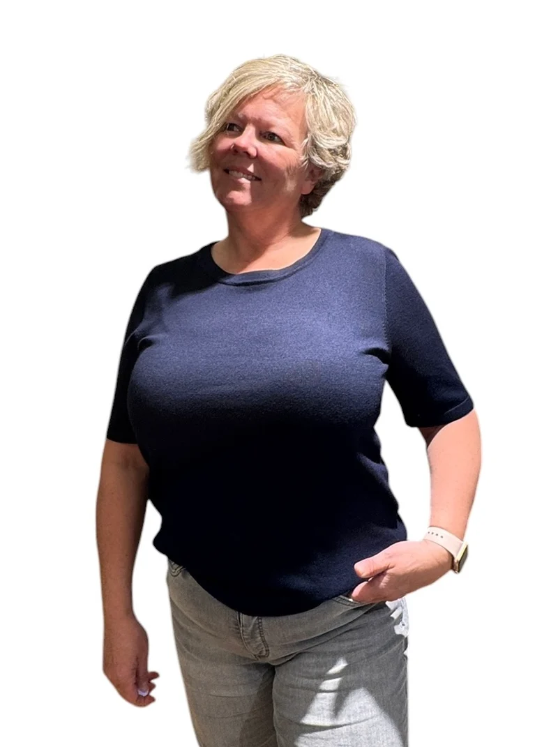 Orange Top Navy