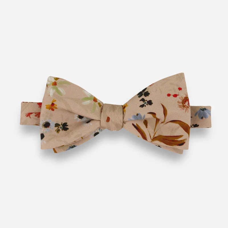 Kelly Ventura x The Tie Bar Eden Floral Blush Pink Bow Tie