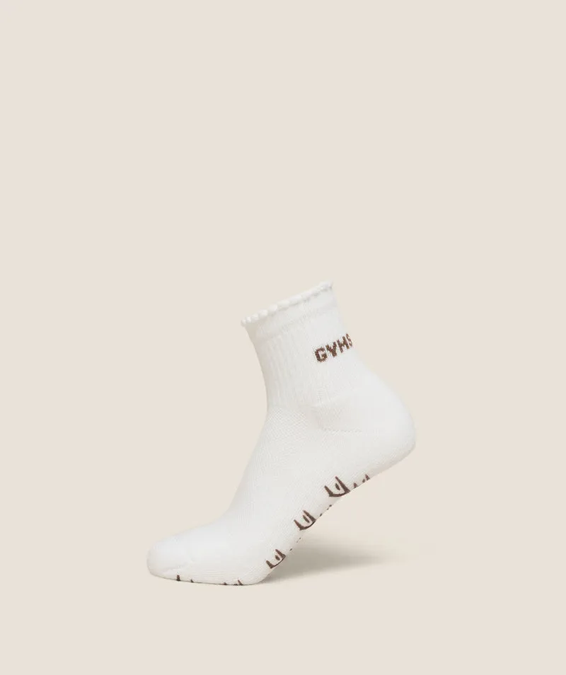 Gymshark Frill Pilates Midi Sock - Soft White/Soft Brown