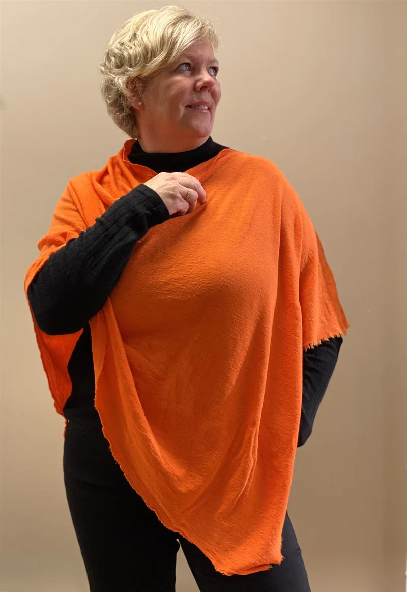 Poncho Small Carrot