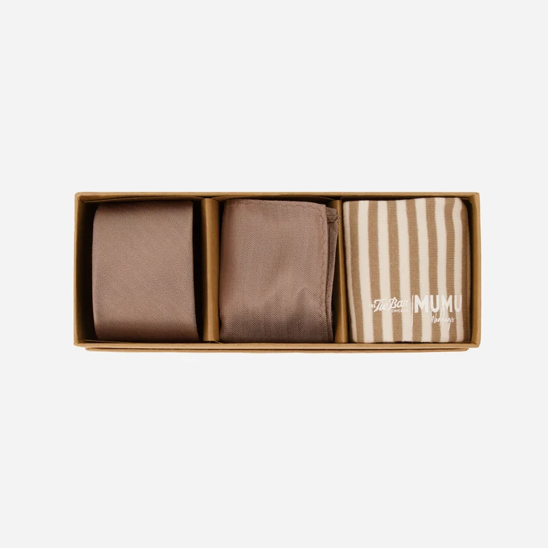 MUMU Weddings - Desert Solid Dune Tie Box