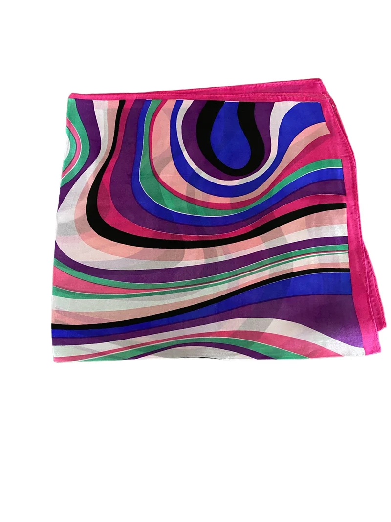 Silke Skjerf Striper