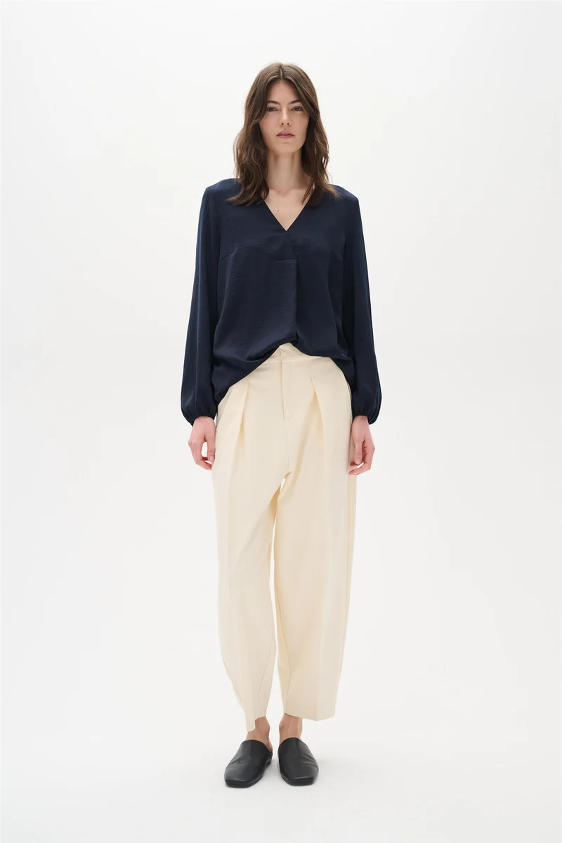RindaIW Blouse