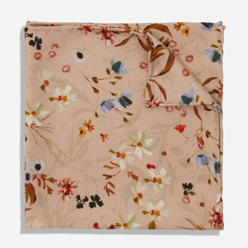 Kelly Ventura x The Tie Bar Eden Floral Blush Pink Pocket Square