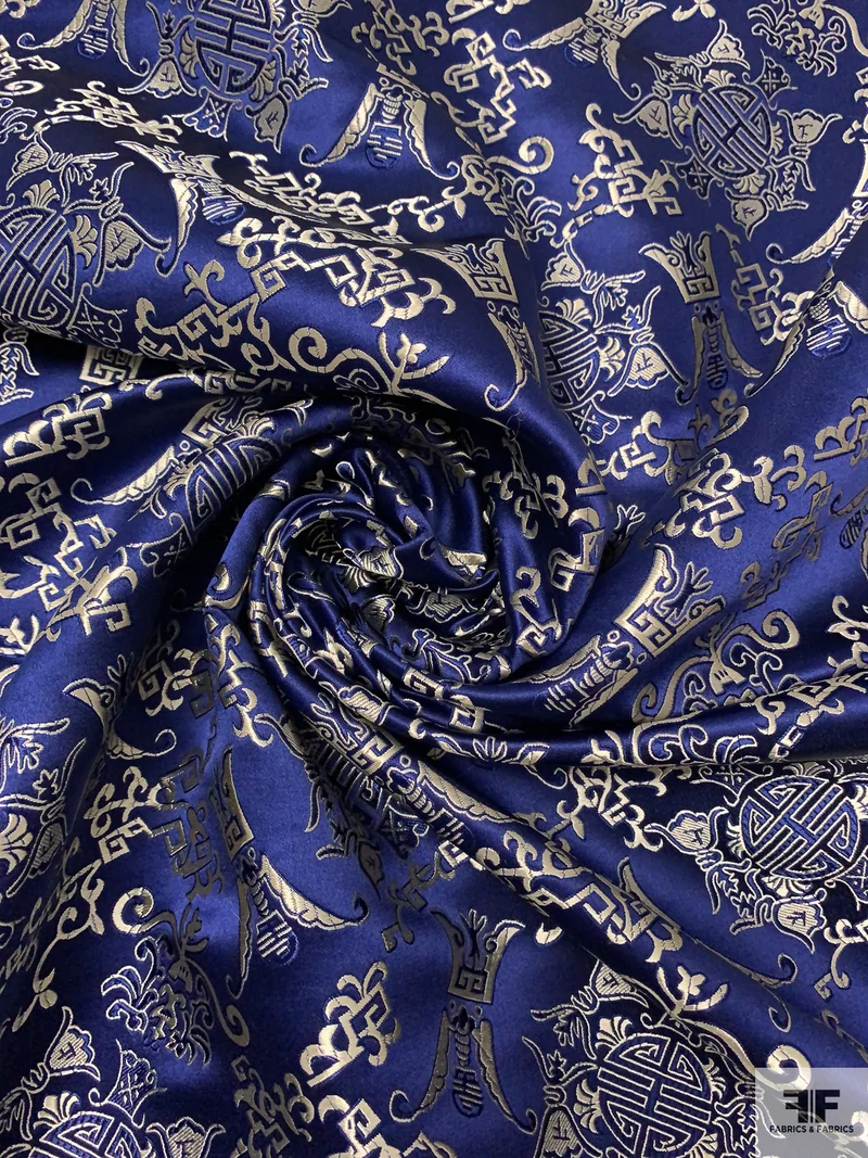 Medallion Links Chinese Brocade - Royal Blue / White-Gold