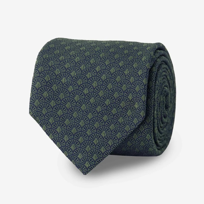 Deco Scallops Hunter Green Tie