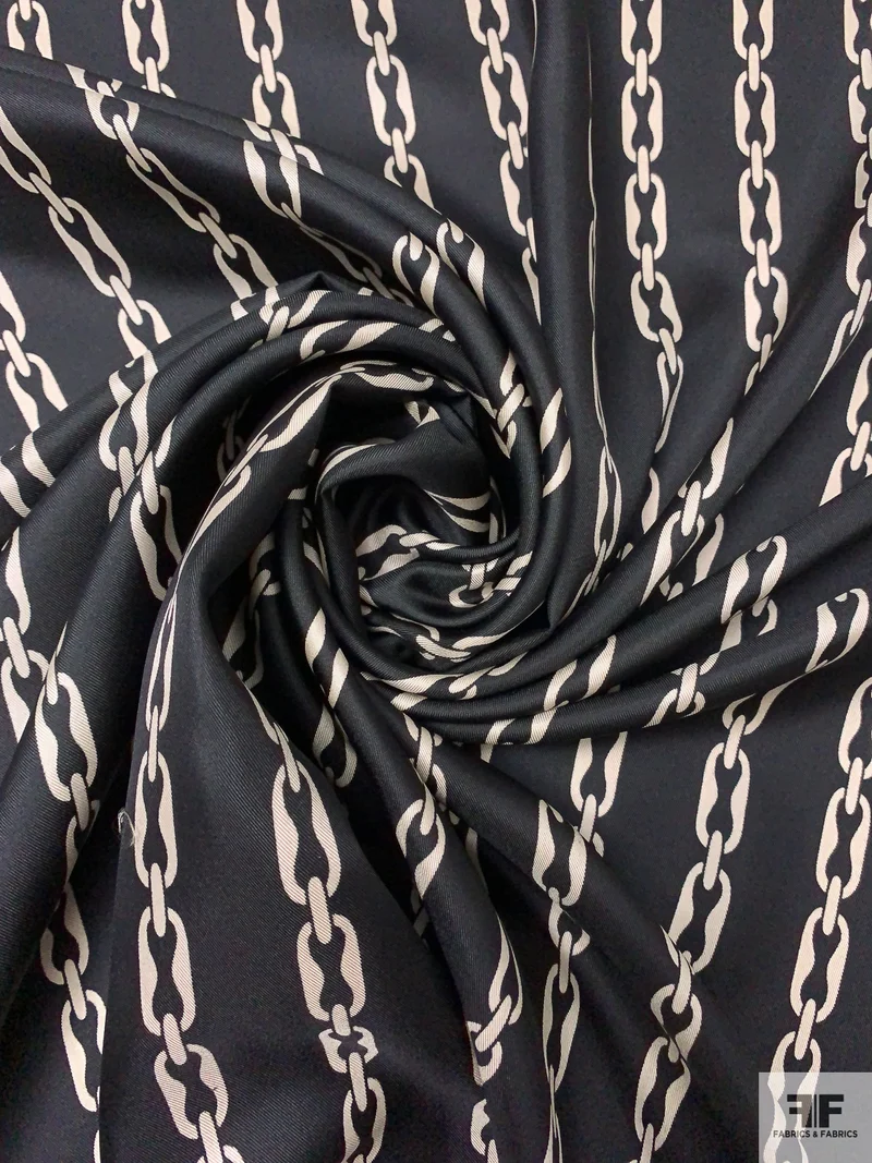 Chain Links Printed Silk Twill - Black / Parchment White