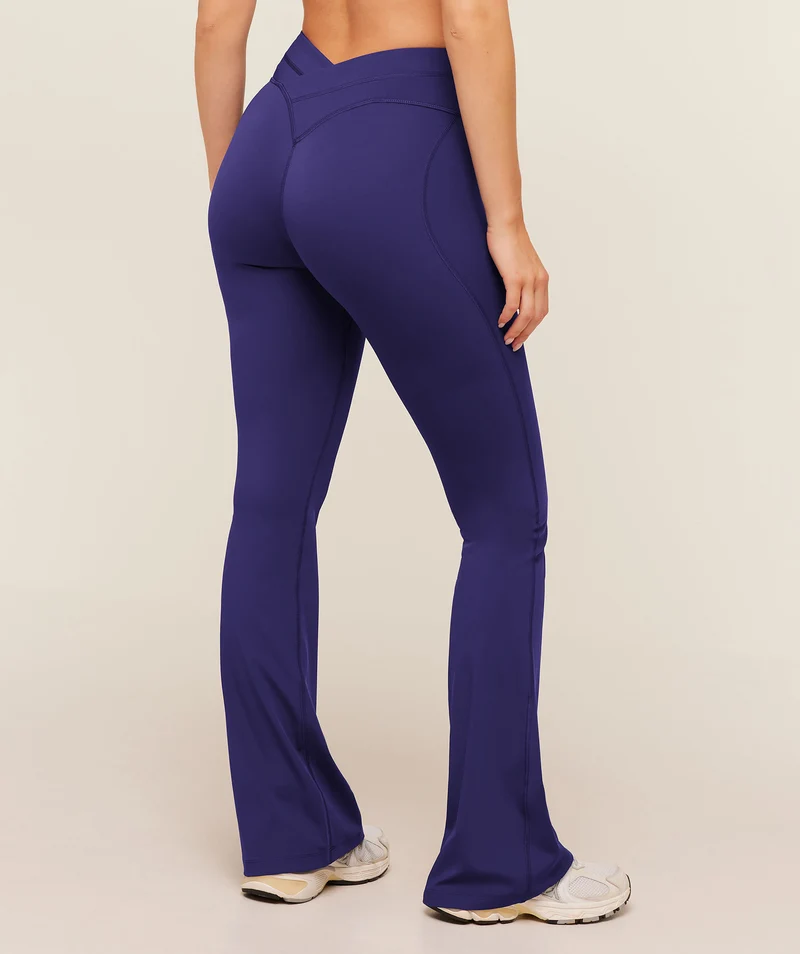 Gymshark Crossover Back Flared Leggings - Indigo Purple