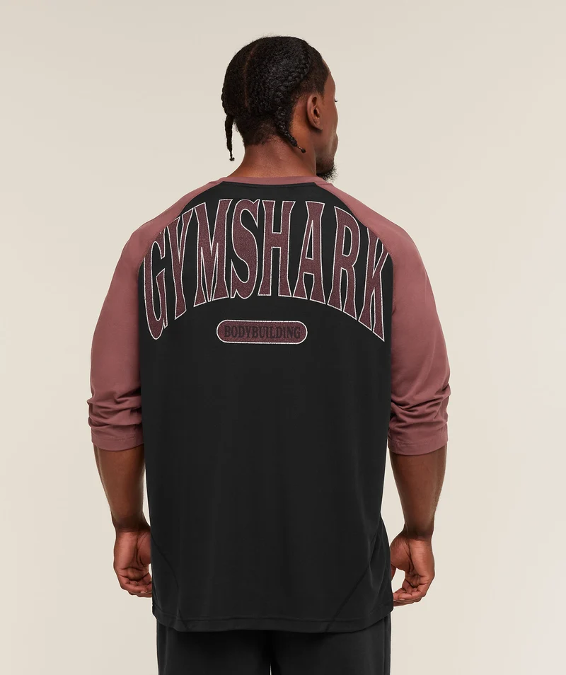 Gymshark 1/3 LS Graphic T-Shirt - Black/Burgundy Brown