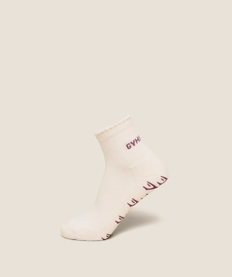Gymshark Frill Pilates Midi Sock - Soft White/Calm Pink