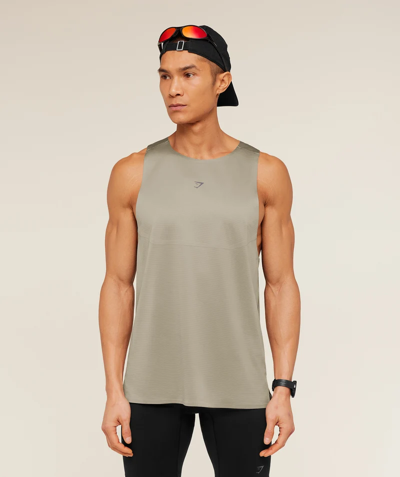Gymshark Running Elite Tank - Linen Brown