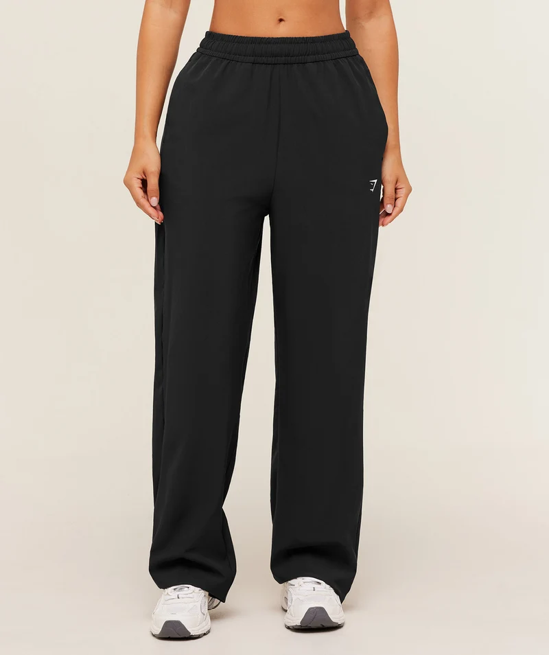 Gymshark Training Everyday Woven Straight Leg Short Pants - Black