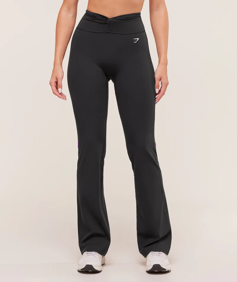 Gymshark Twist Front Straight Leg Leggings - Black