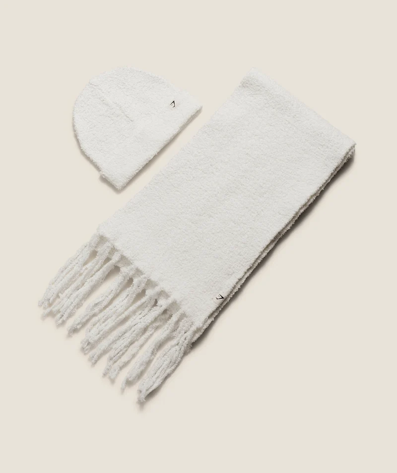 Gymshark Knitted Scarf/Beanie Gift Set - Soft White