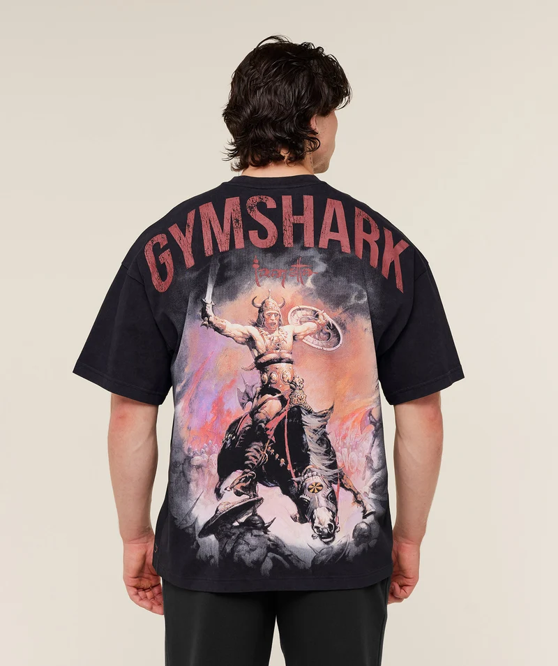 Gymshark Frazetta Graphic T-Shirt - Black/Rust Red