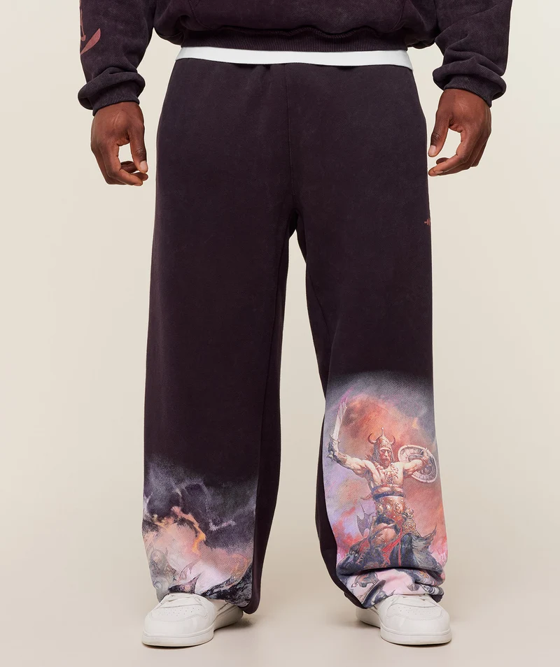 Gymshark Frazetta Graphic Jogger - Asphalt Grey/Plum Brown