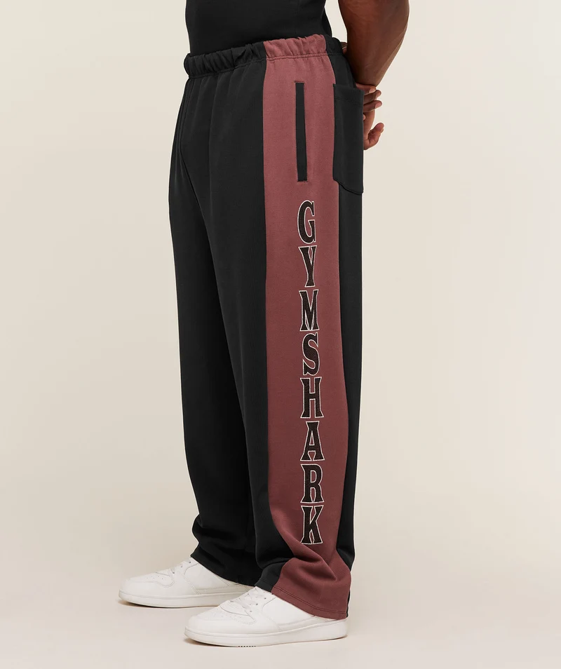 Gymshark Straight Leg Tracksuit Pant - Black/Burgundy Brown