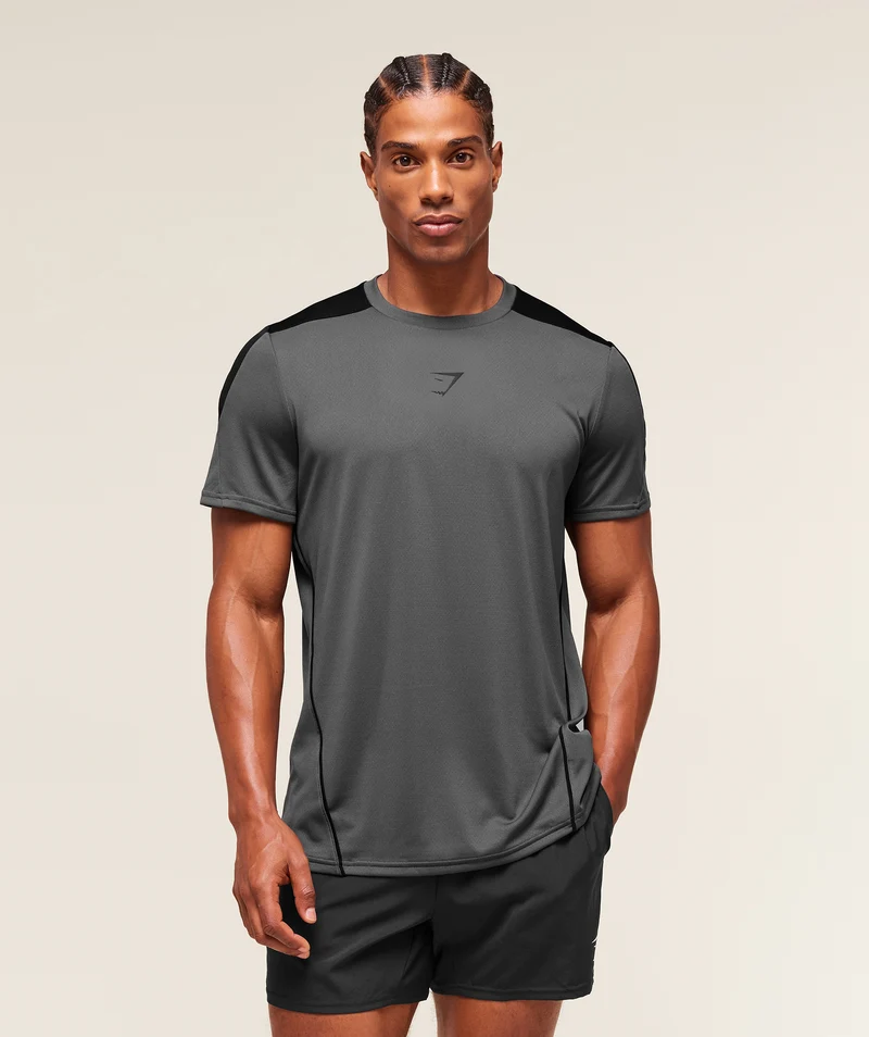 Gymshark Arrival Block T-Shirt - Dark Grey
