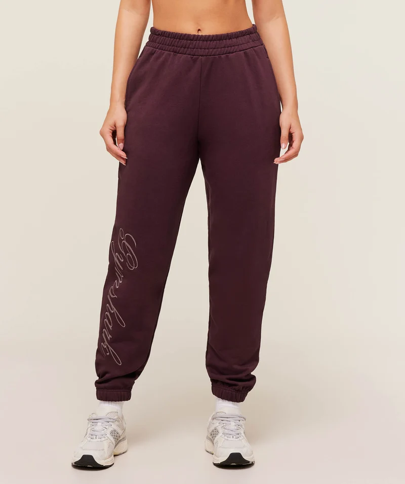 Gymshark All Seasons Graphic Joggers - Cherry Purple