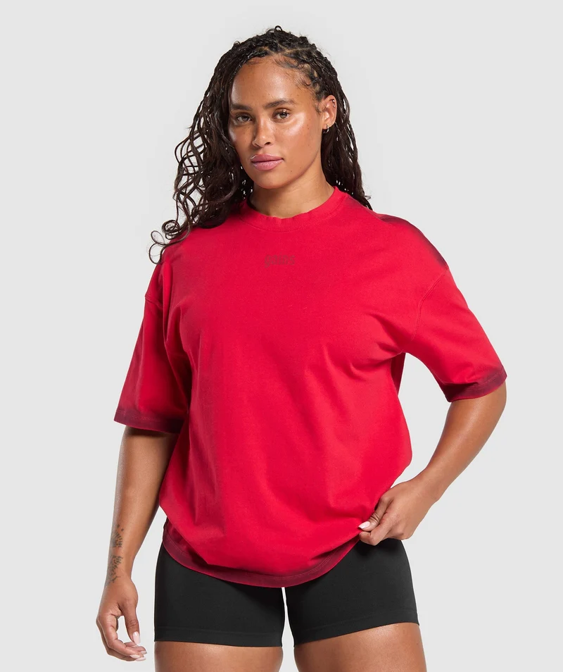 Gymshark Gains Washed Heavyweight Cotton T-Shirt - Conditioning Red/Sets Red/Spray Dye