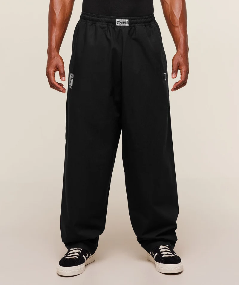 Gymshark Straight Leg Pumper Pants - Black