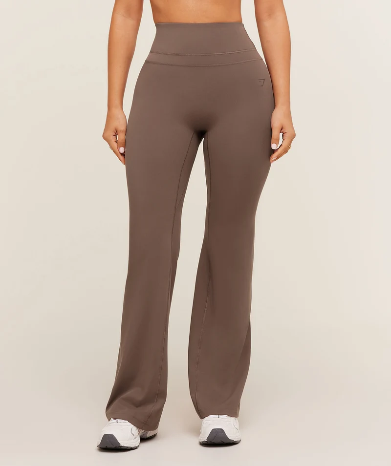 Gymshark Whitney Short Flared Legging - Soft Brown