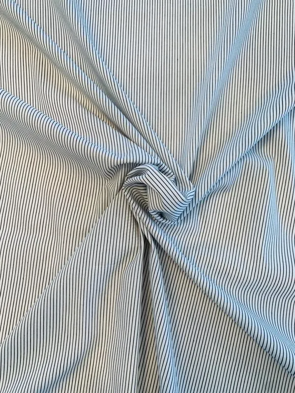 Vertical Pinstripe Yarn-Dyed Cotton Shirting - Navy / White