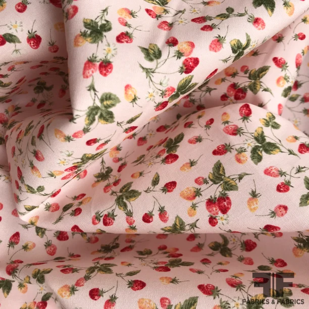Strawberry Printed Cotton - Pink