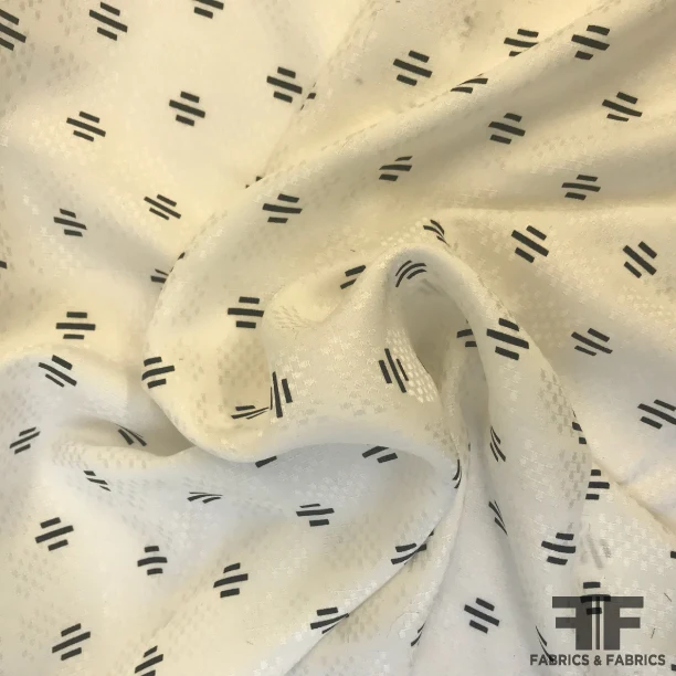 Geometric Silk Jacquard - Off White/Black
