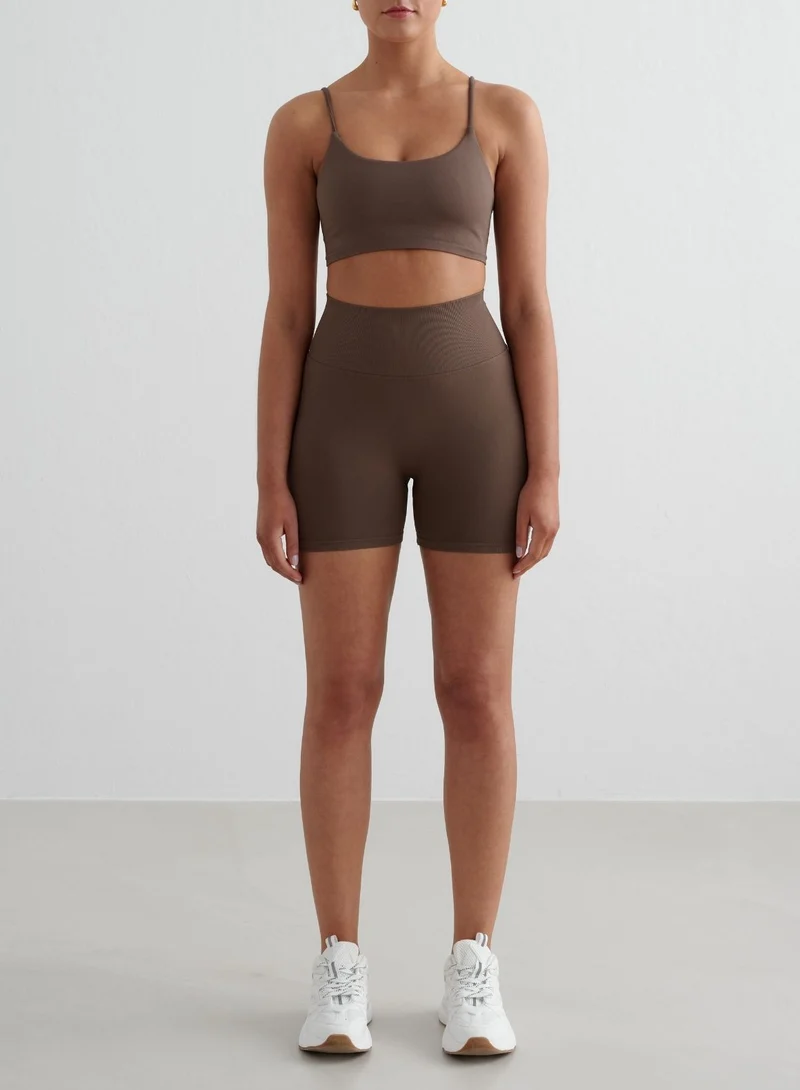 Macchiato Shape Seamless Hotpants & Strap Bra Set