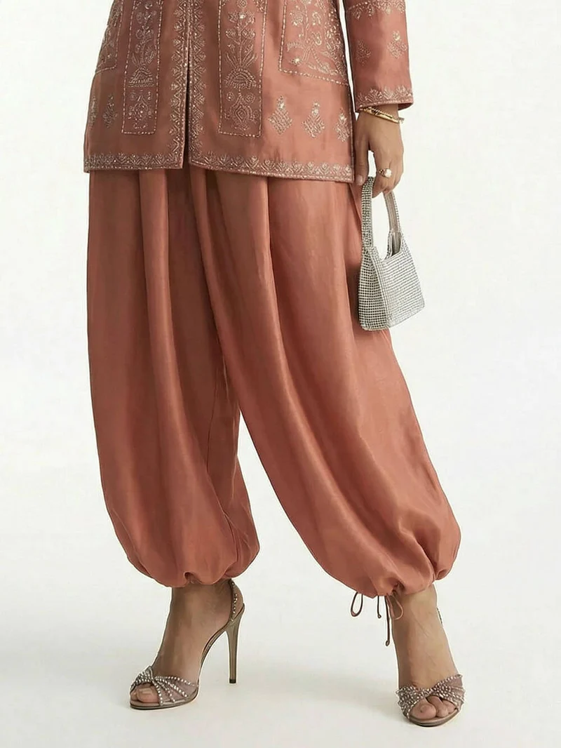 Exquisite Elastic Waist Satin Tapered Lantern Pants