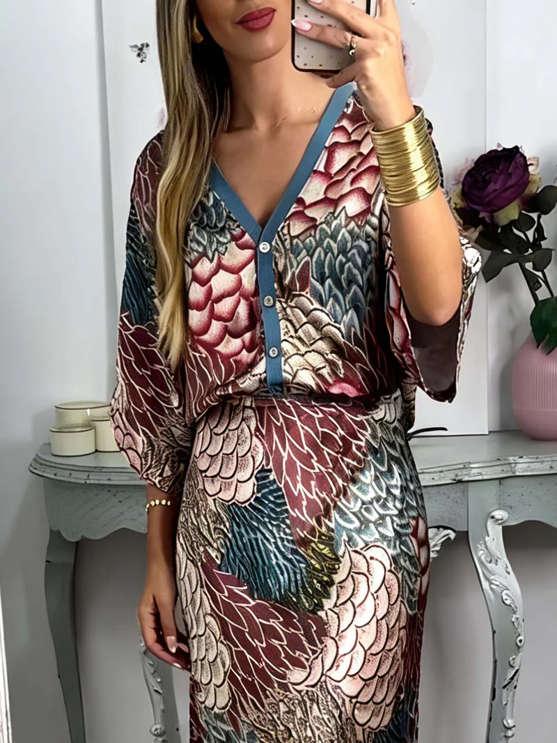 Retro Scale Print Satin Printed Batwing Sleeve Top