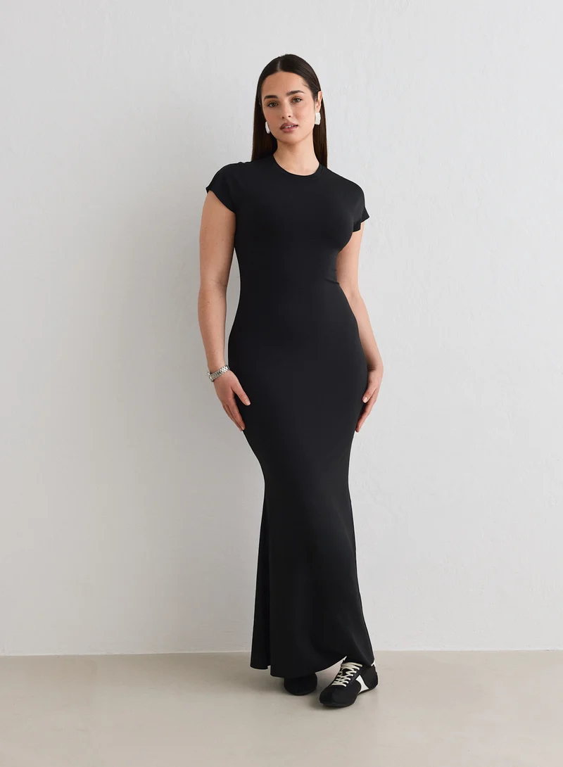 Black Sense Mermaid Cap Sleeve Dress